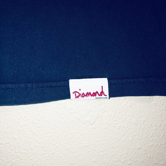 Diamond Supply large Navy Blue.    F29 - Picture 2 of 3